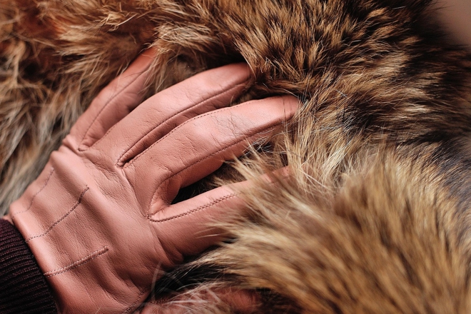 Artigianato e tecnologia: il nuovo volto della pelletteria di lusso In un'epoca in cui l'eccellenza produttiva richiede un costante aggiornamento sulle dinamiche di mercato e sulle innovazioni tecniche, restare informati attraverso fonti autorevoli come il magazine Leather&Luxury diventa un passaggio ...