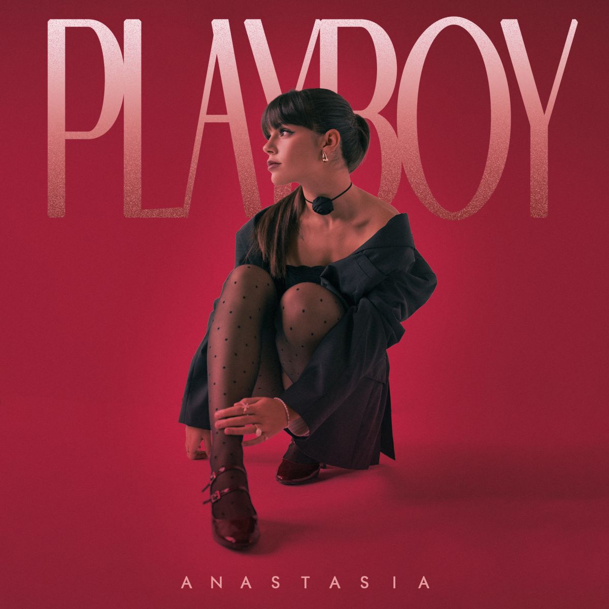 ANASTASIA  presenta il singolo Playboy