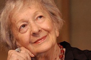 Addio poetessa dai versi incantevoli