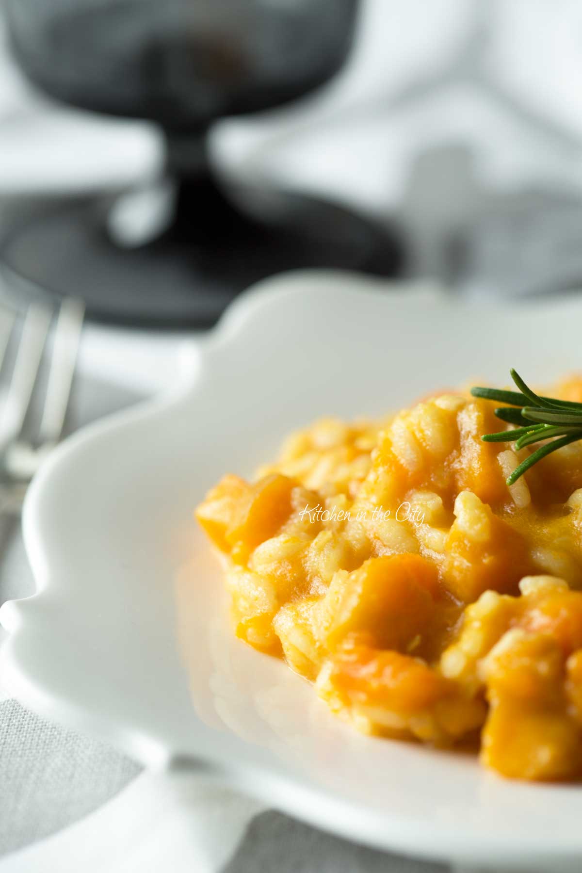 Risotto alla Zucca e Rosmarino: un Primo Piatto Autunnale