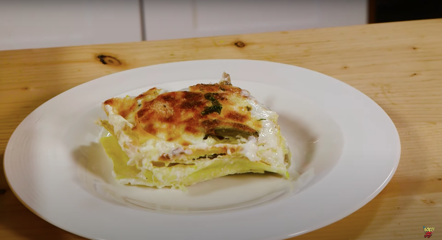 Lasagna bianca con zucca e carciofi