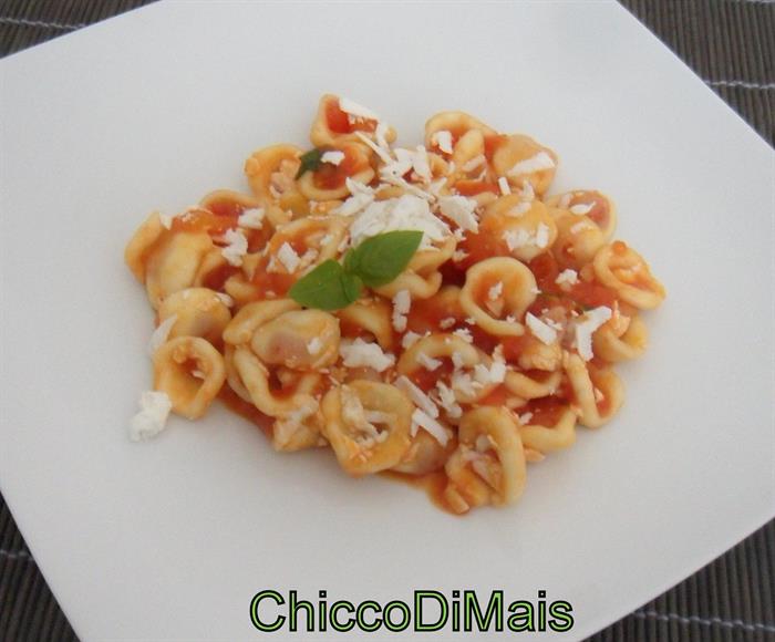 Pasta alla pugliese con cacioricotta