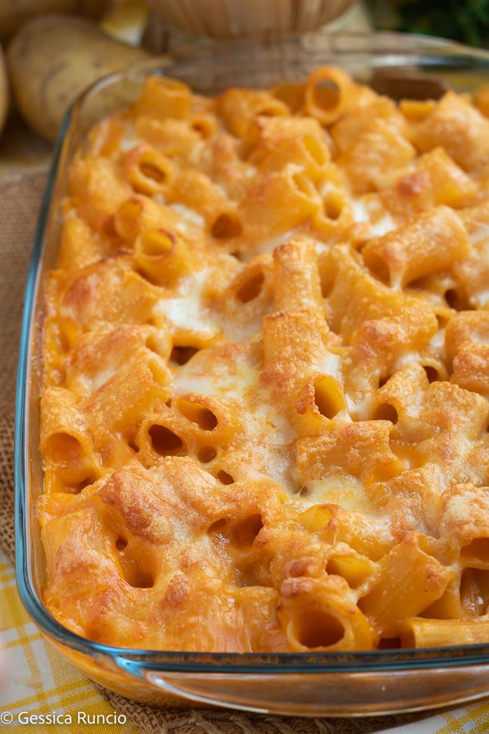 Pasta e patate al forno