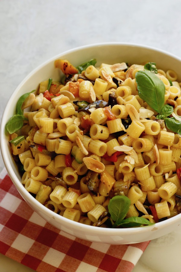 pasta fredda con verdure.