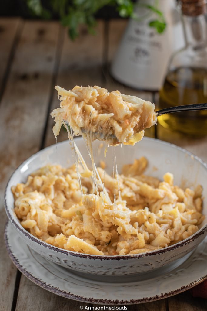 pasta e patate con provola