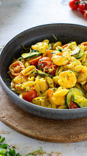 Pasta zucchine e gamberetti