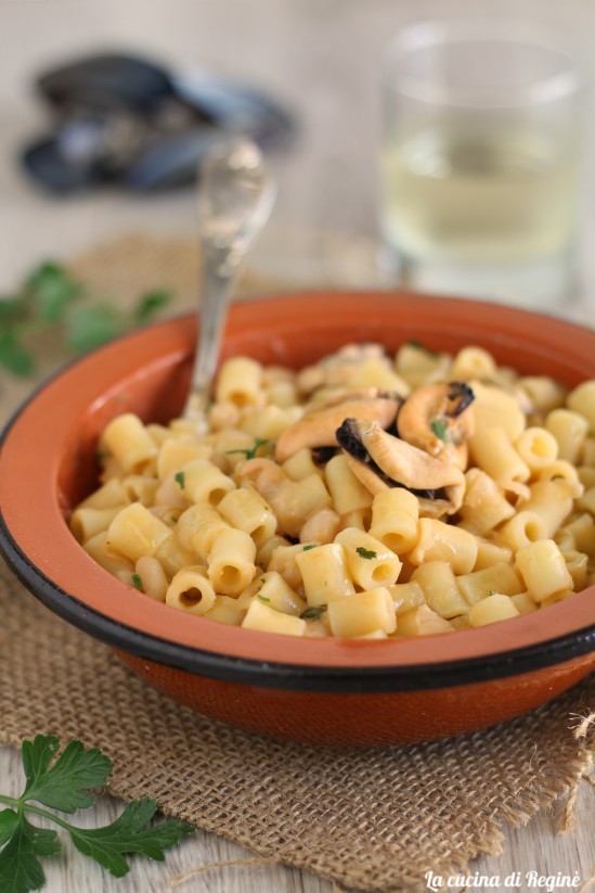 pasta e fagioli con cozze
