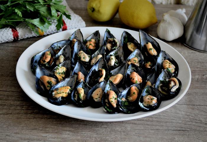 Cozze in padella alla napoletana