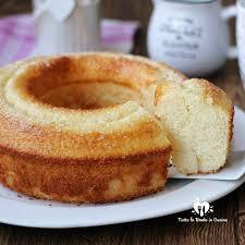 Ciambellone allo Yogurt: il dolce soffice della tradizione
