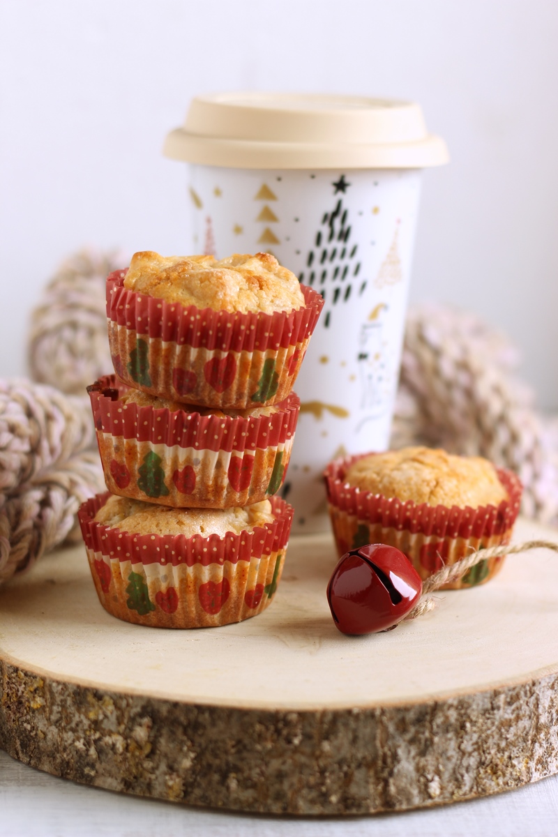 Muffin Natalizi alle Mele e Cannella