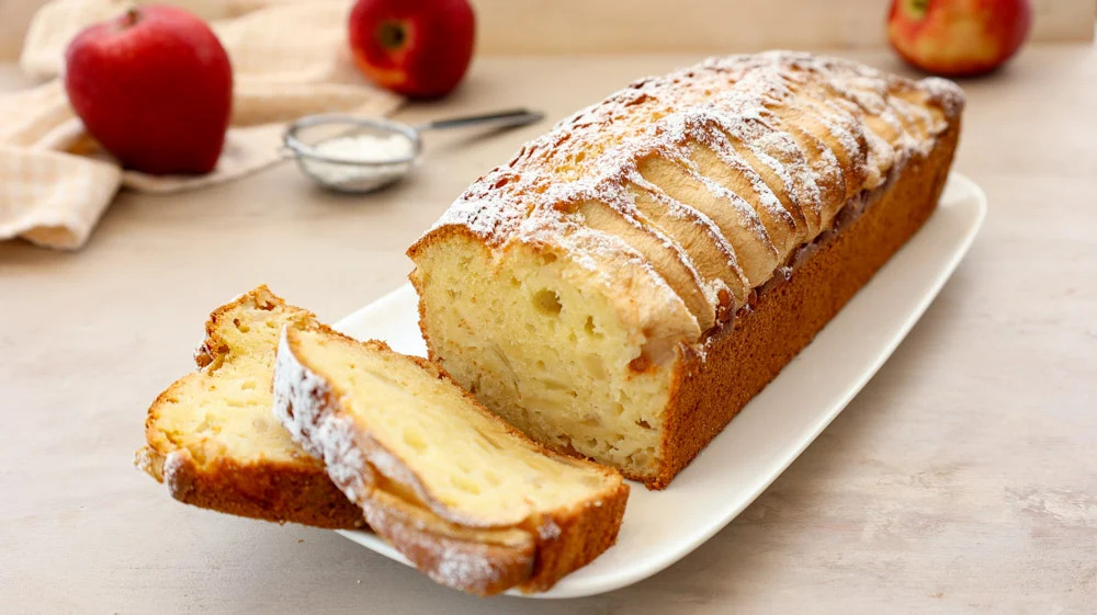 Plumcake alle mele e cannella