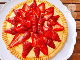 Crostata crema e fragole (dolce del Primo Maggio)