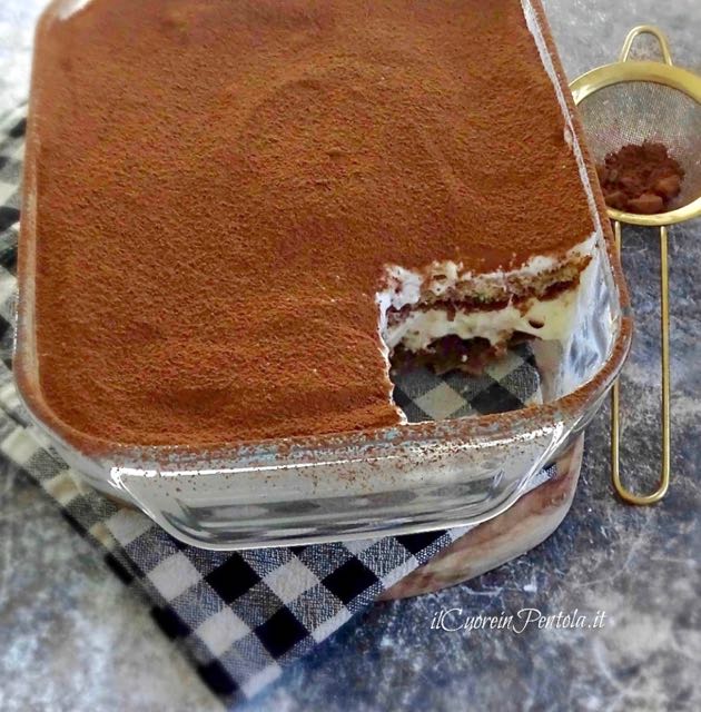 tiramisù classico italiano