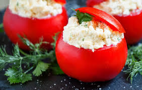 Pomodorini di Natale ripieni al formaggio