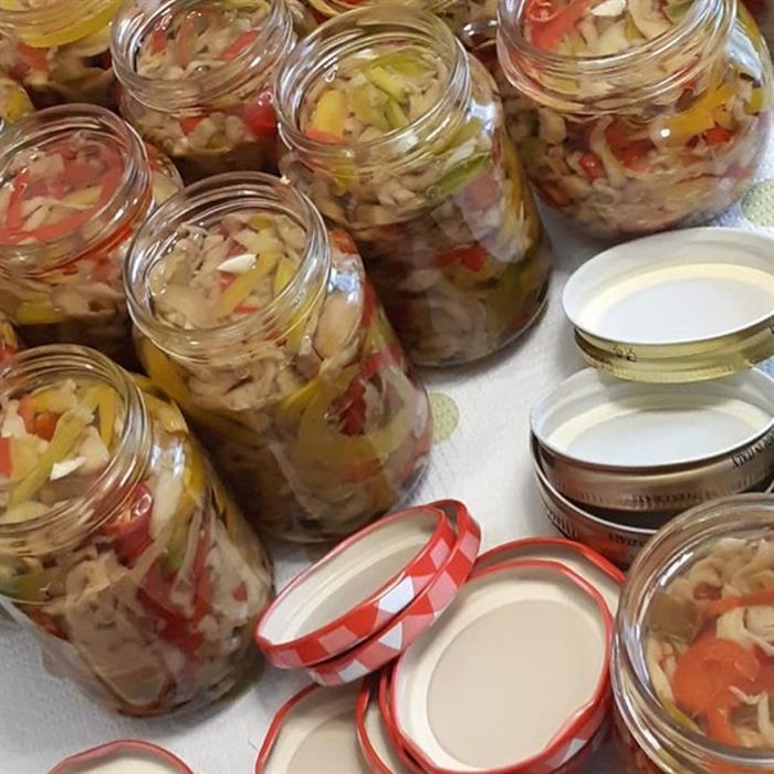 Peperoni e melanzane sott’olio alla napoletana