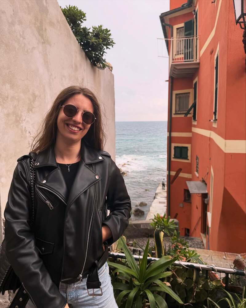 Il Silenzio Assenzio di Lara Serrano come forma di dignità