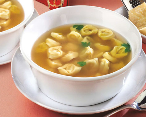 Tortellini al brodo di pollo