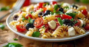Pasta Fredda con Pomodorini, Mozzarella e Basilico