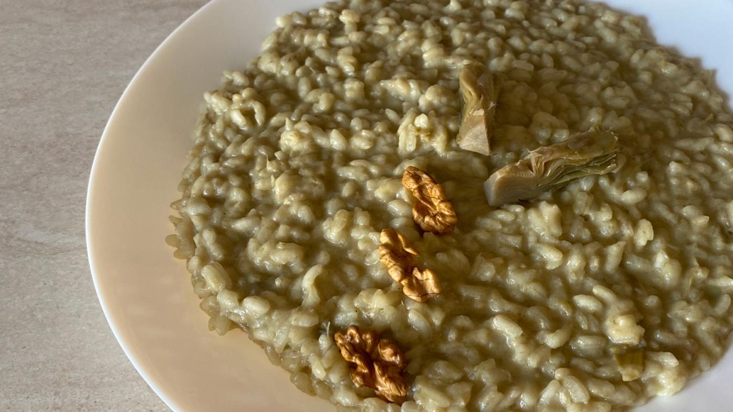 riso al gorgonzola, carciofi e noci