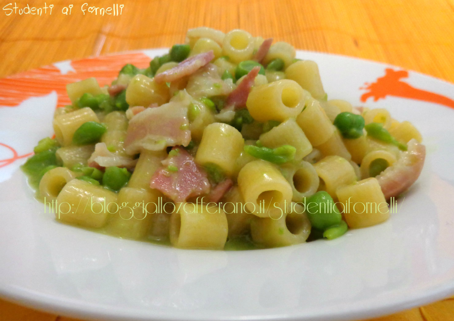 pasta e piselli con pancetta e cipolla
