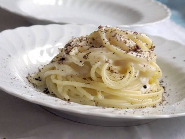 pasta fredda cacio e pepe