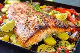 Filetto di Salmone al Forno con Verdure Croccanti