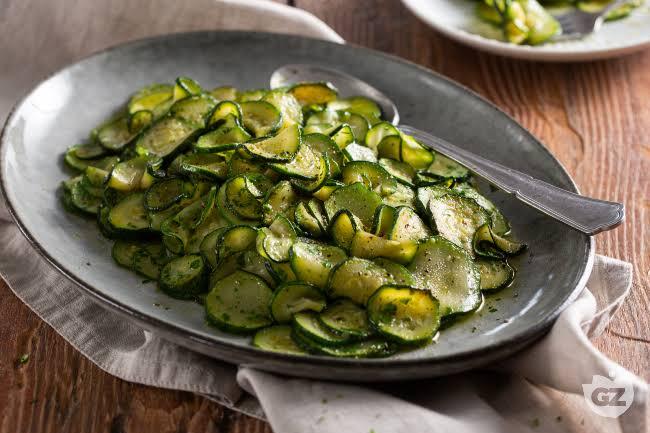 Zucchine trifolate in padella